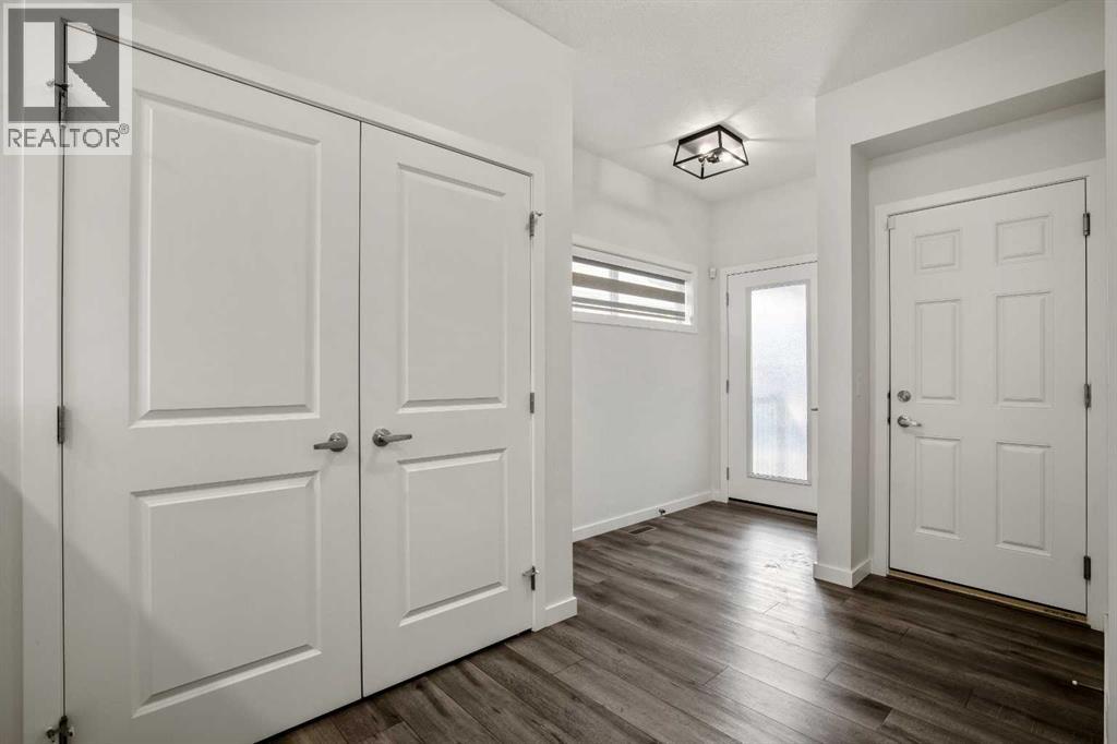 223 Savanna Way Ne, Calgary, Alberta T3J 0Z9 - Photo 3 - A2281265