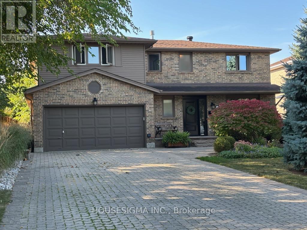4 MULBERRY COURT, Guelph, Ontario