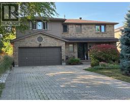 4 MULBERRY COURT, Guelph, Ontario