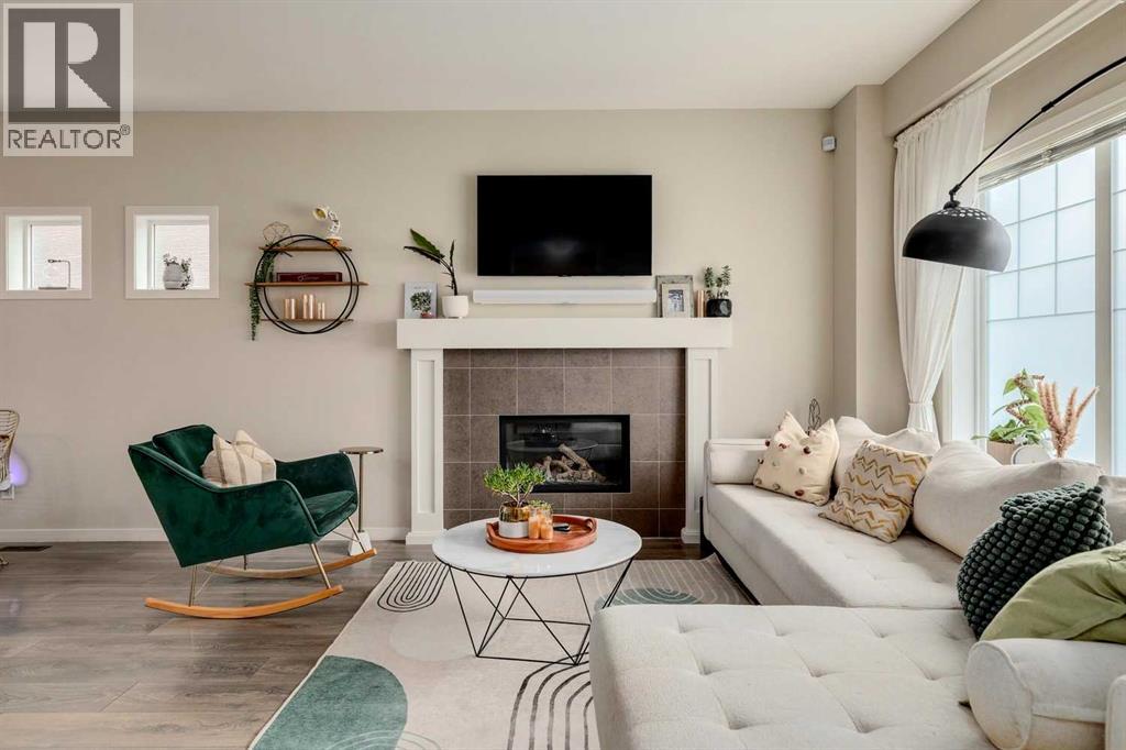 159 Mahogany Grove Se, Calgary, Alberta  T2M 1W9 - Photo 5 - A2289548