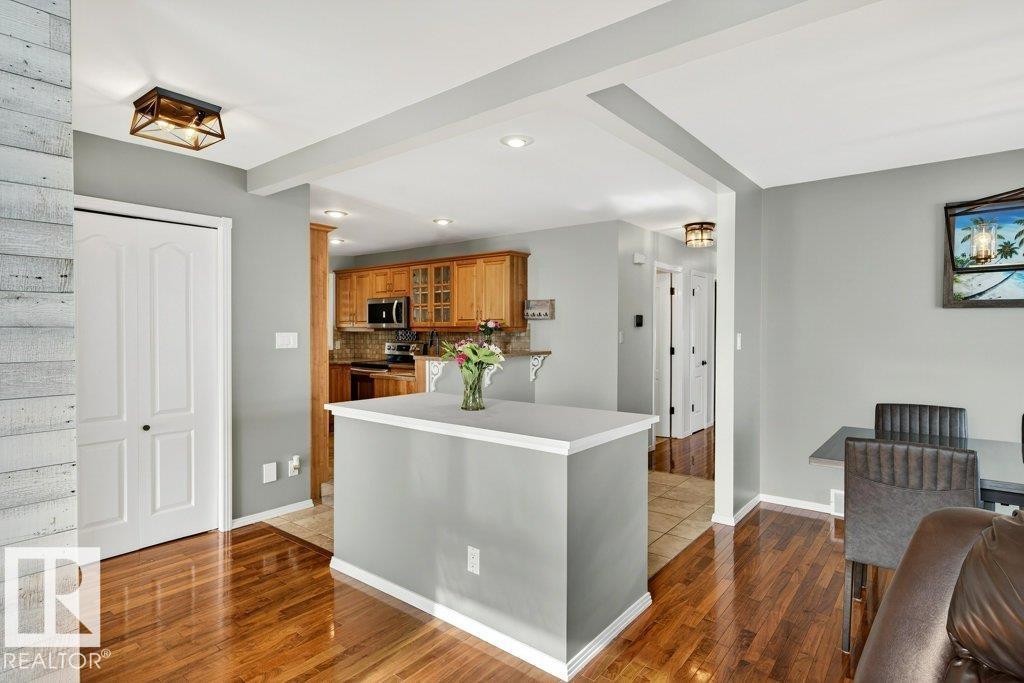 10 Oakridge Dr S, St. Albert, Alberta  T8N 6E4 - Photo 15 - E4476262