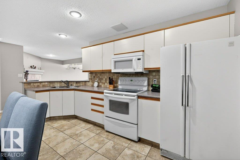 10 Oakridge Dr S, St. Albert, Alberta  T8N 6E4 - Photo 35 - E4476262