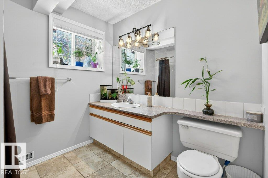 10 Oakridge Dr S, St. Albert, Alberta  T8N 6E4 - Photo 40 - E4476262