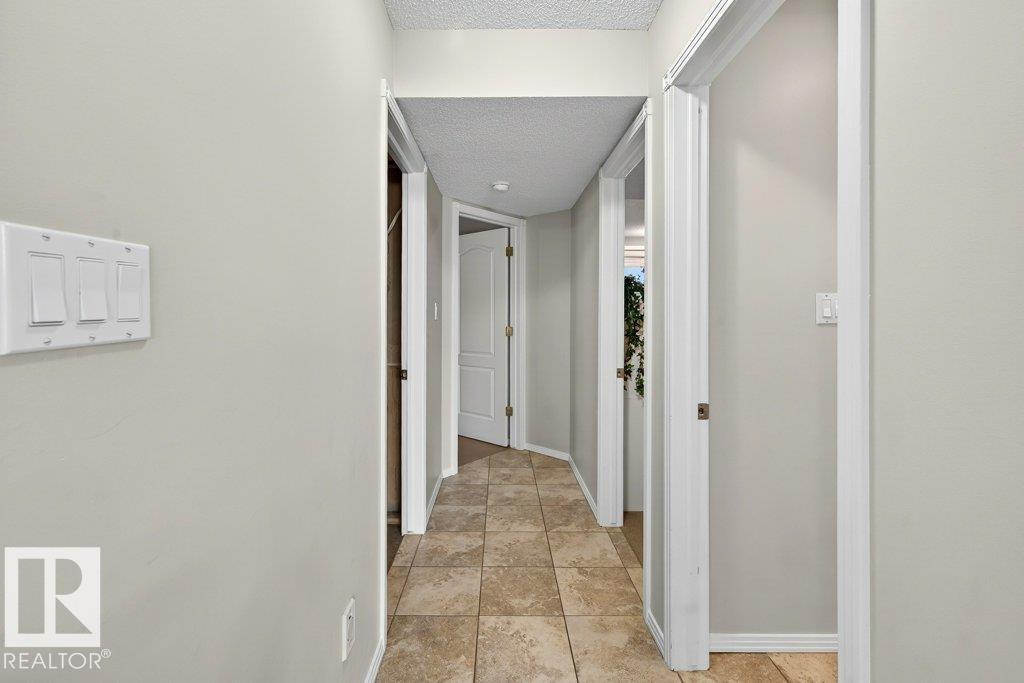 10 Oakridge Dr S, St. Albert, Alberta  T8N 6E4 - Photo 36 - E4476262