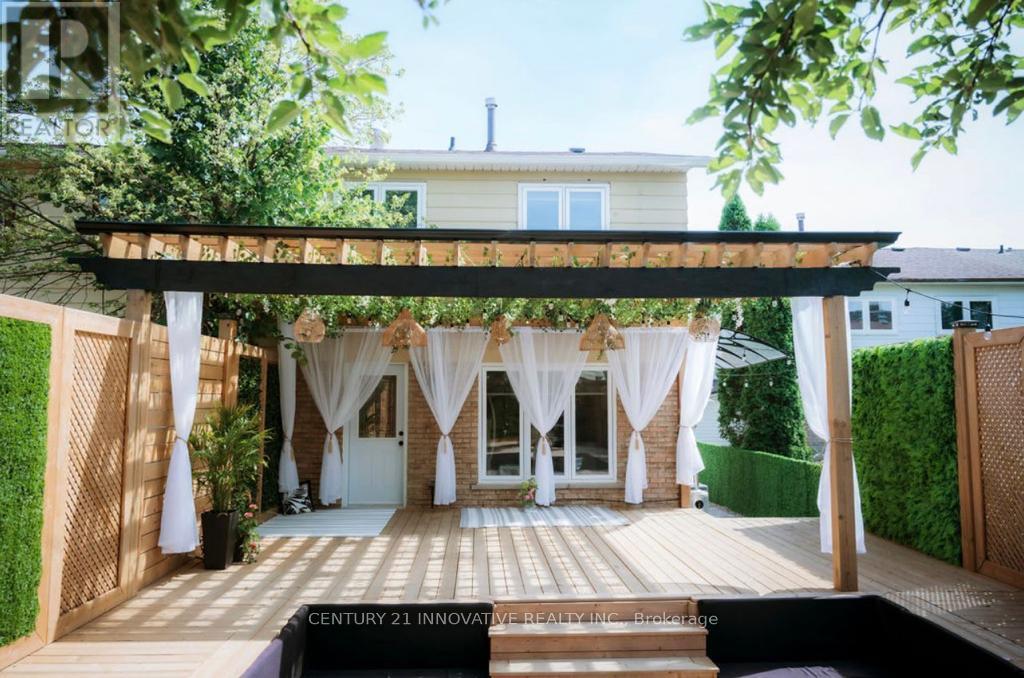 26 Burkwood Crescent S, Toronto (Malvern), Ontario  M1B 1P1 - Photo 13 - E12859494