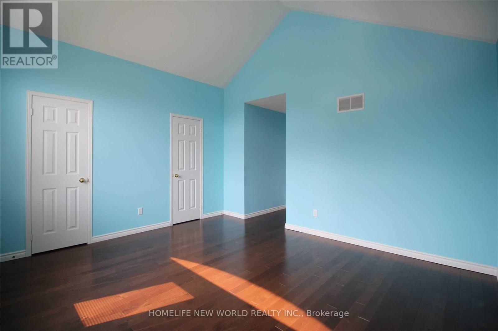 70 Futura Avenue, Richmond Hill (Rouge Woods), Ontario  L4S 1S8 - Photo 11 - N12859470