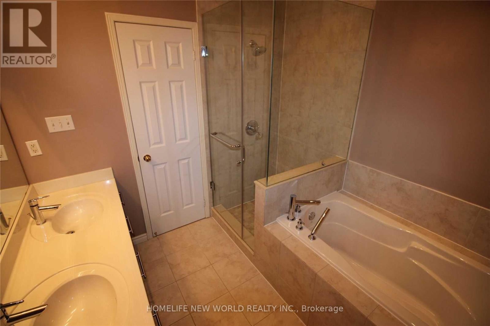 70 Futura Avenue, Richmond Hill (Rouge Woods), Ontario  L4S 1S8 - Photo 13 - N12859470