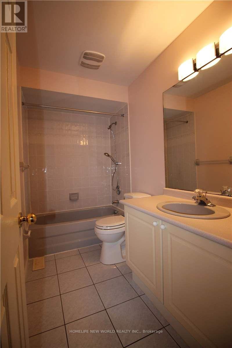 70 Futura Avenue, Richmond Hill (Rouge Woods), Ontario  L4S 1S8 - Photo 18 - N12859470