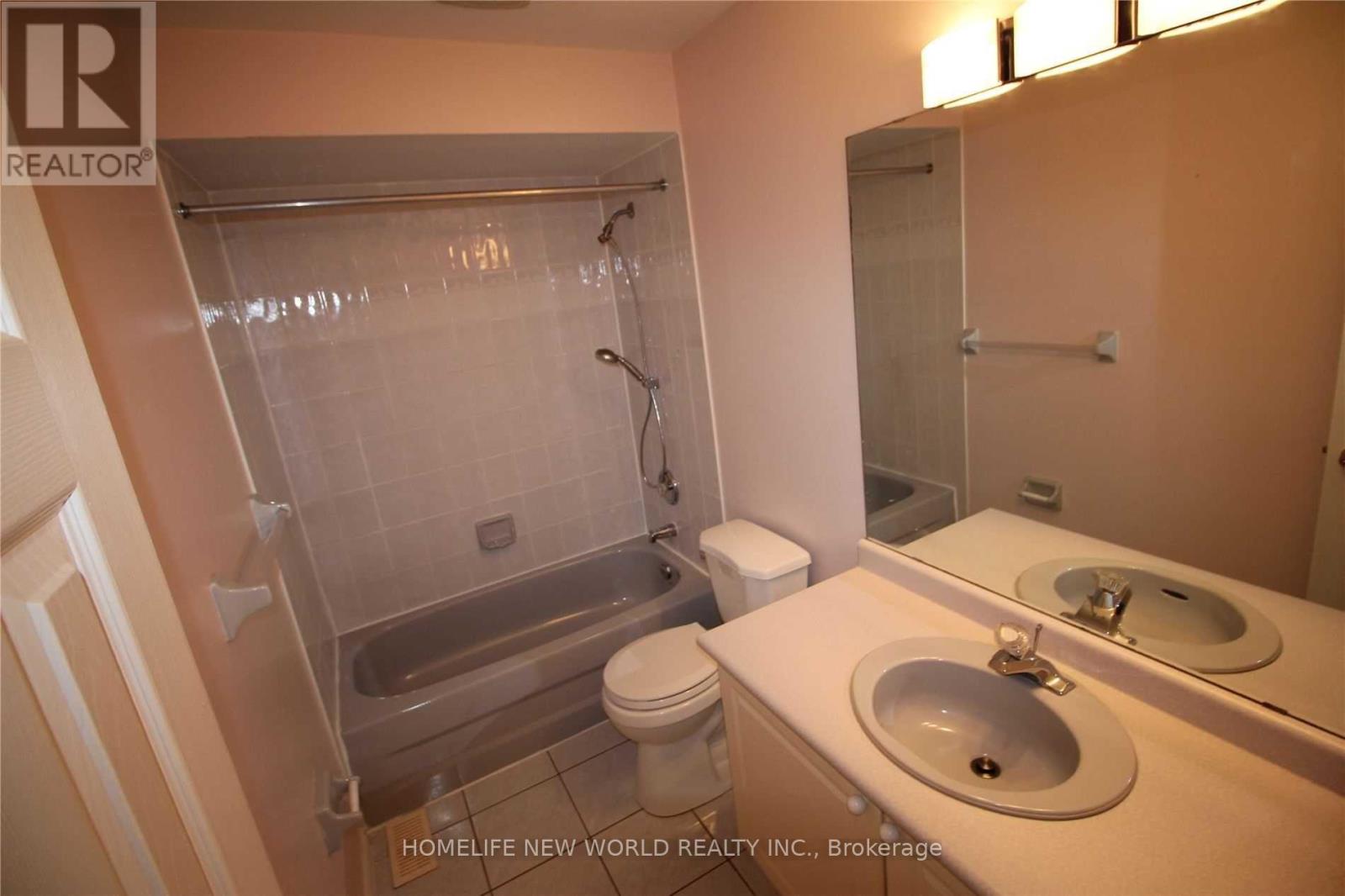 70 Futura Avenue, Richmond Hill (Rouge Woods), Ontario  L4S 1S8 - Photo 19 - N12859470