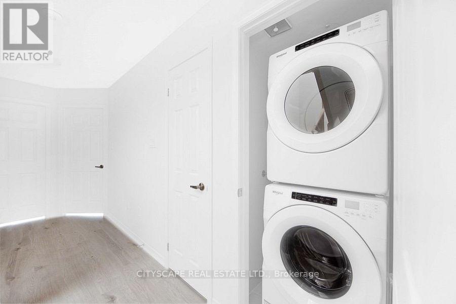 Unit 2 - 626 Rexdale Boulevard, Toronto (West Humber-Clairville), Ontario  M1C 3A5 - Photo 14 - W12859490