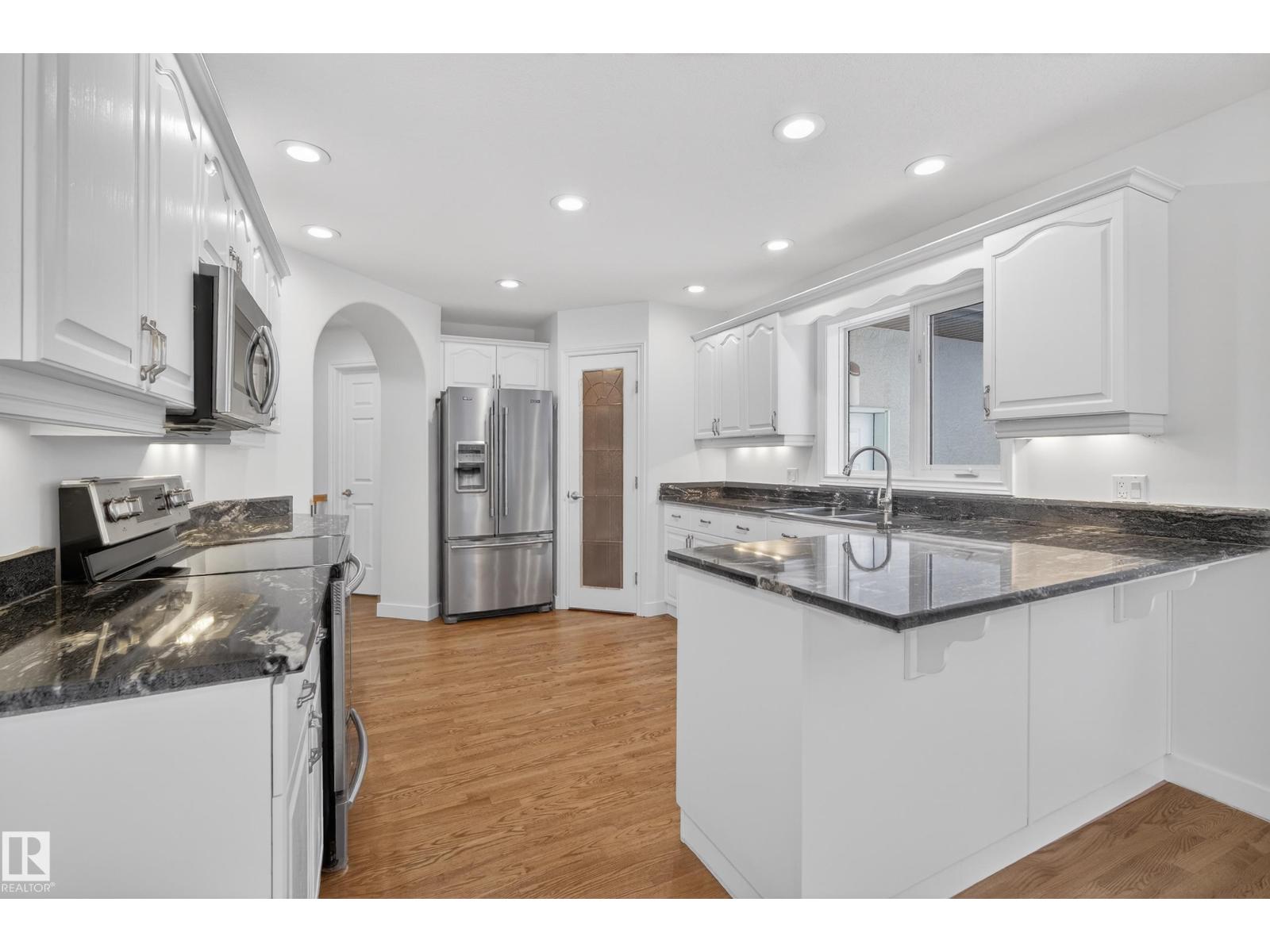 19 COUNTRY LN, stony plain, Alberta