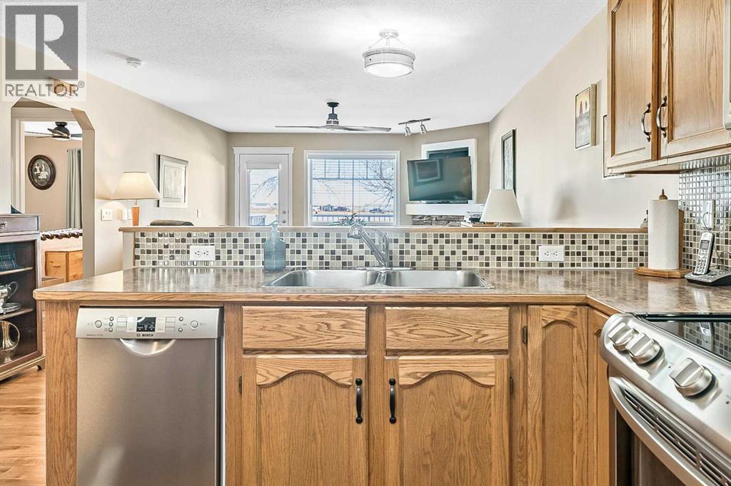 142 Freeman Way Nw, High River, Alberta  T1V 1V4 - Photo 10 - A2285593