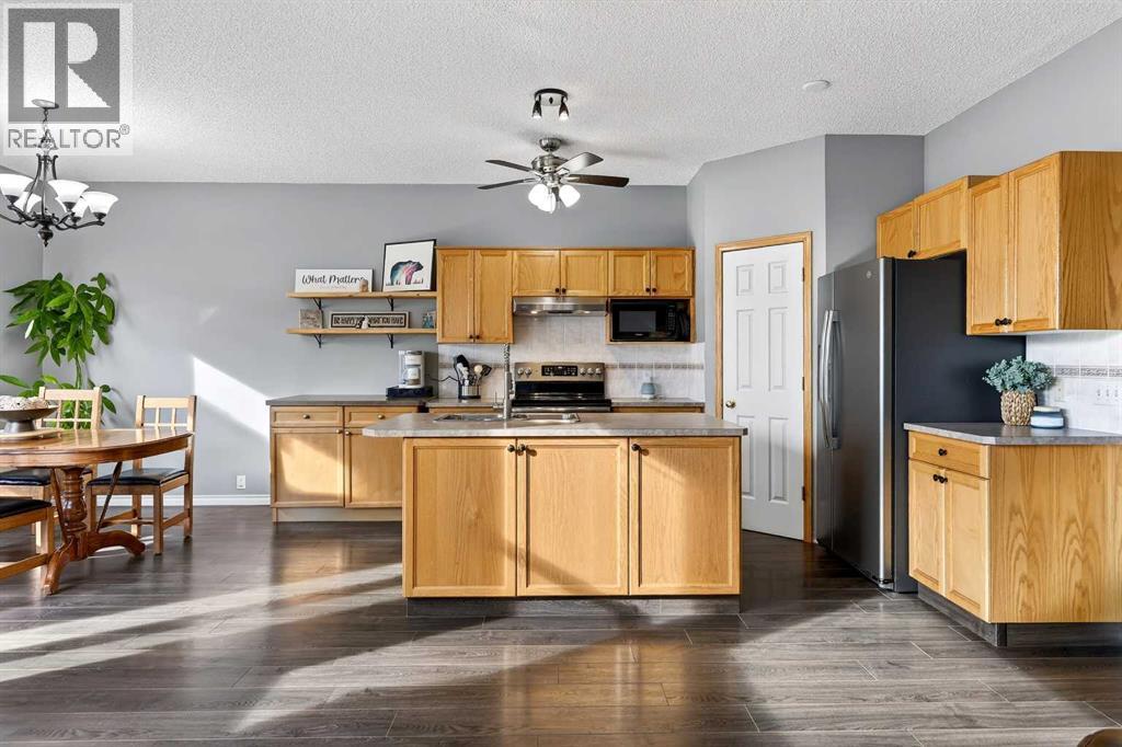 1153 Prestwick Circle Se, Calgary, Alberta  T2Z 3L3 - Photo 10 - A2287998