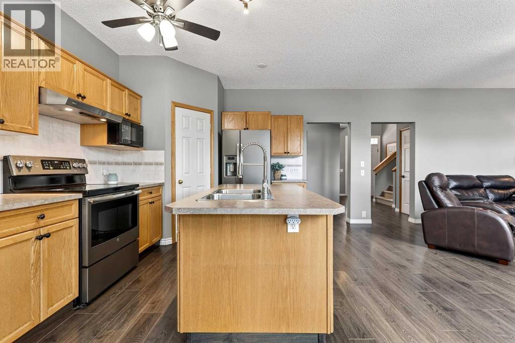 1153 Prestwick Circle Se, Calgary, Alberta  T2Z 3L3 - Photo 14 - A2287998