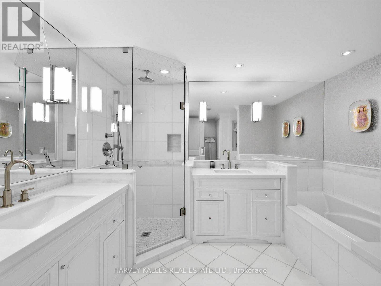 1201 - 500 Avenue Road, Toronto (Casa Loma), Ontario  M4V 2J6 - Photo 22 - C12856422