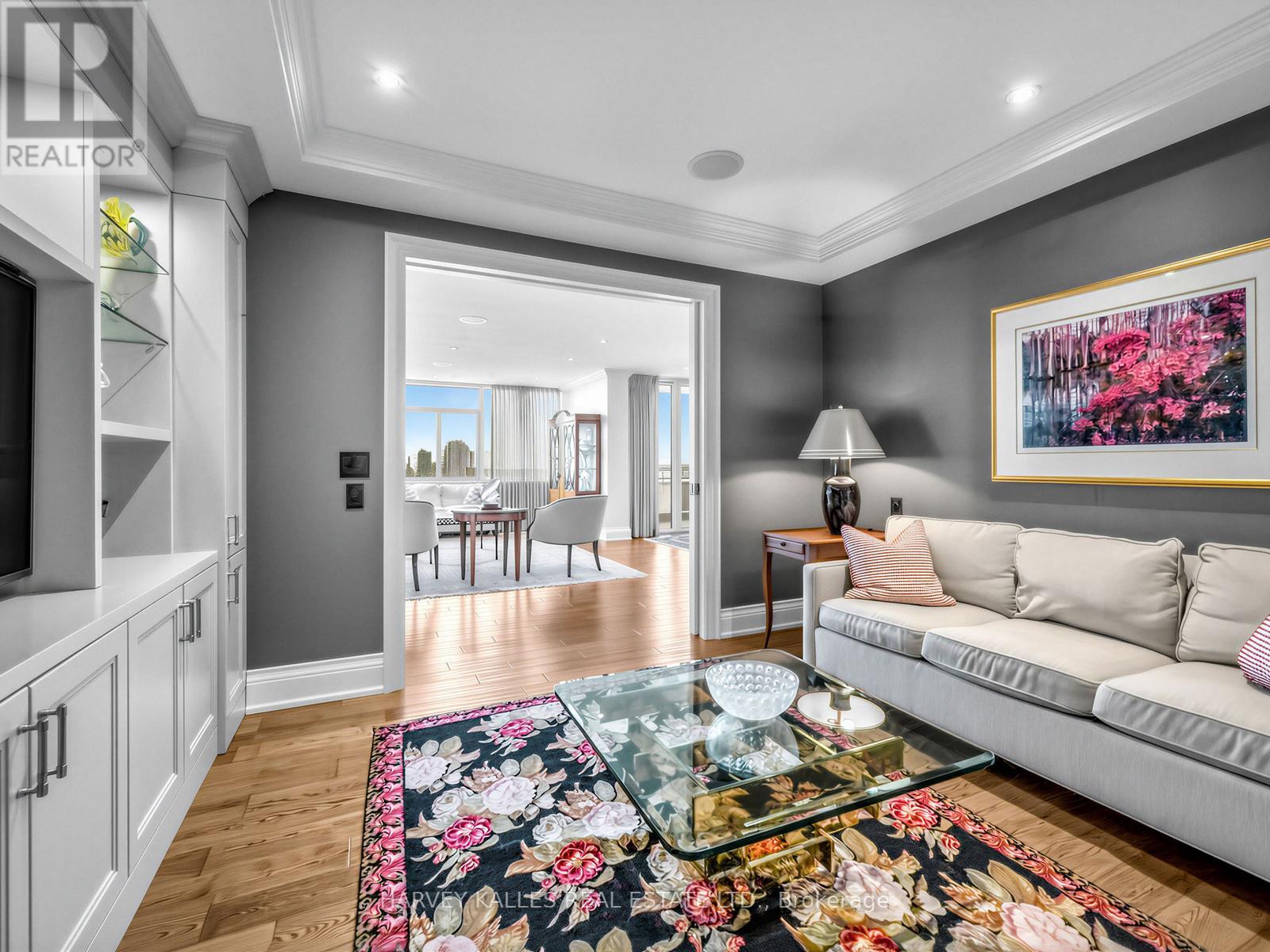 1201 - 500 Avenue Road, Toronto (Casa Loma), Ontario  M4V 2J6 - Photo 13 - C12856422