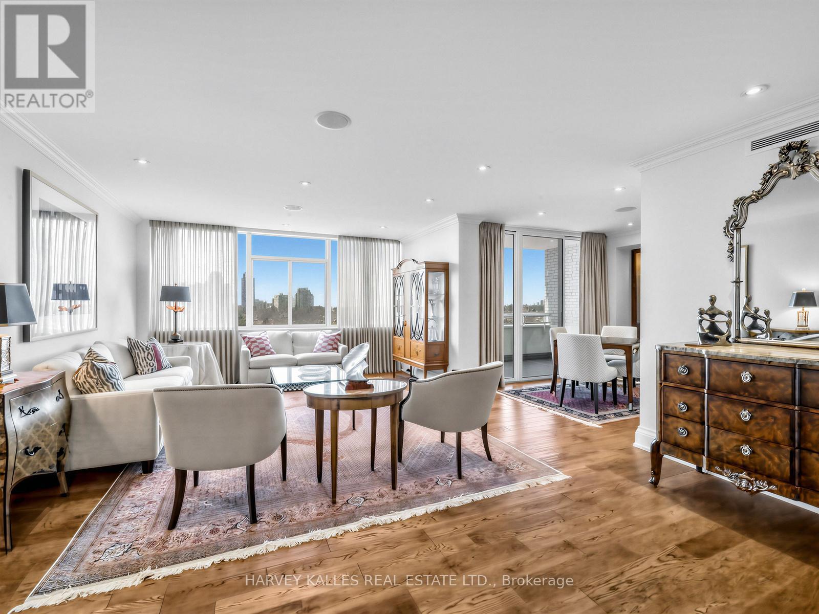 1201 - 500 Avenue Road, Toronto (Casa Loma), Ontario  M4V 2J6 - Photo 5 - C12856422