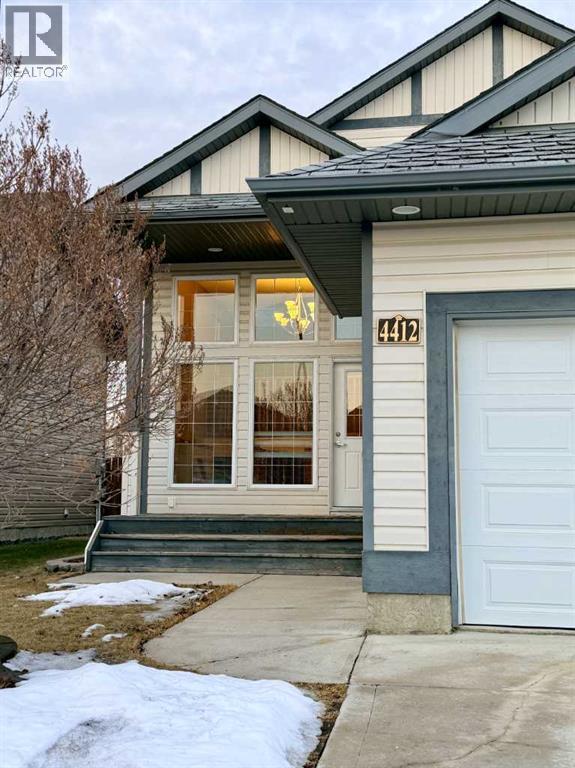 4412 58 Street Close, Rocky Mountain House, Alberta  T4T 0A4 - Photo 2 - A2264203