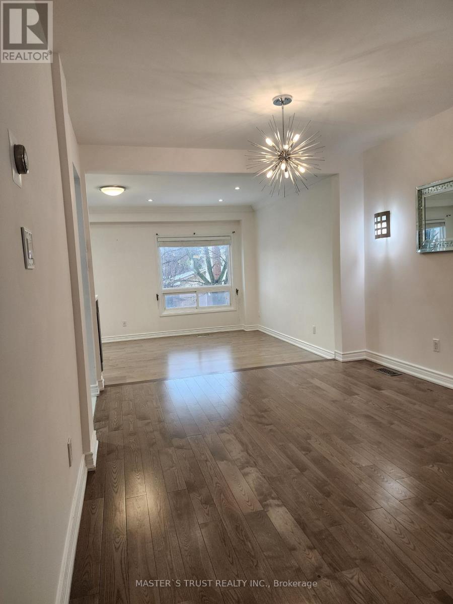 20 O'halloran Crescent, Toronto, Ontario M1V 2C3 - Photo 5 - E12859514