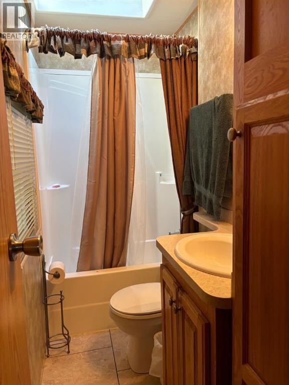 18, 200 4th Ave Sw, Sundre, Alberta T0M 1X0 - Photo 14 - A2262727