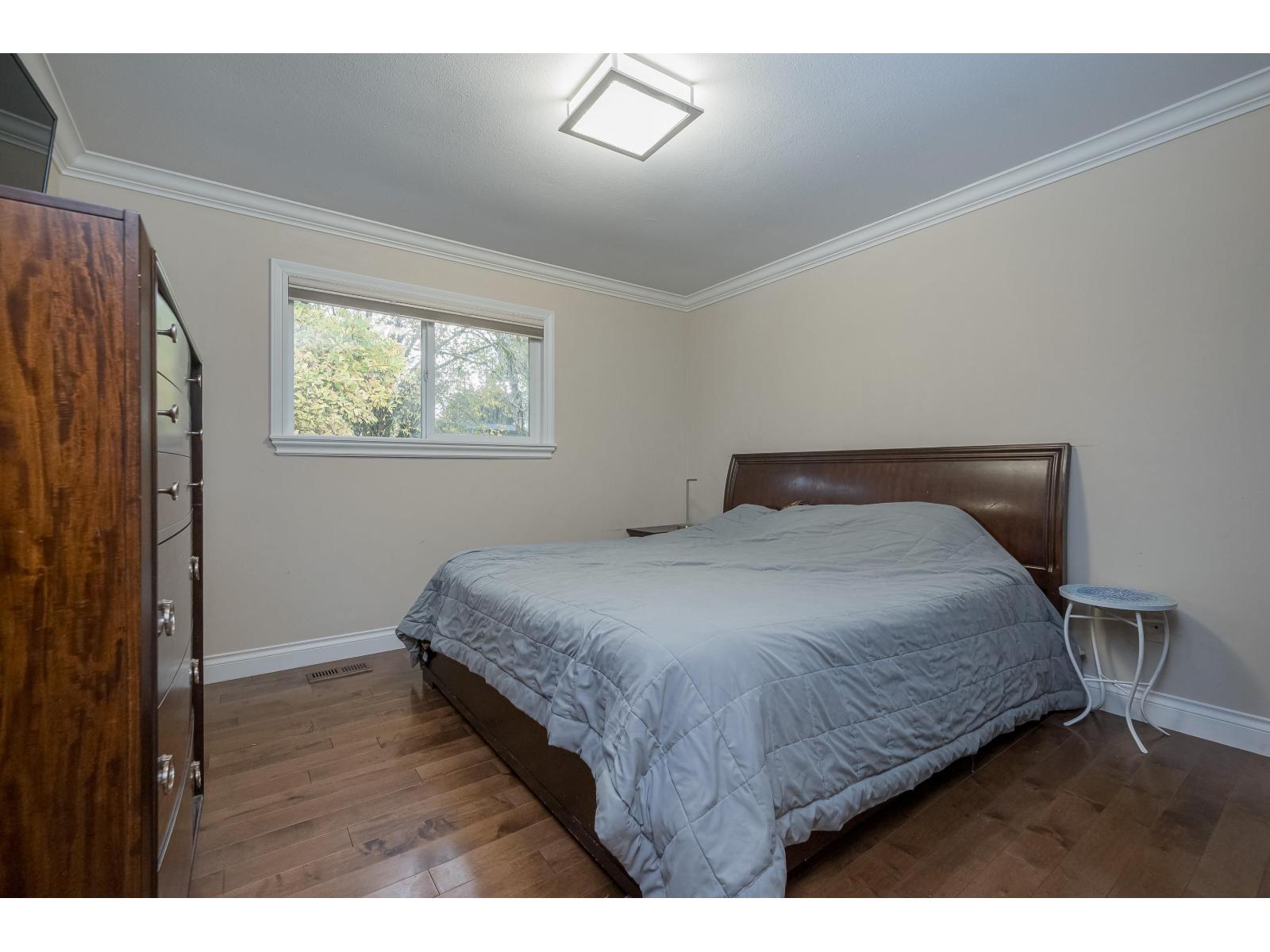 1901 Iris Place, Surrey, British Columbia  V4A 5E4 - Photo 15 - R3069328