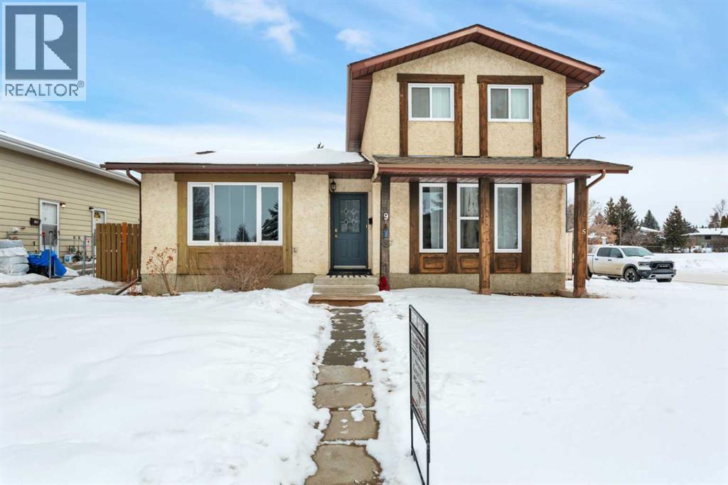 9 Cardinal Avenue, Red Deer, Alberta  T4P 2S9 - Photo 4 - A2290762