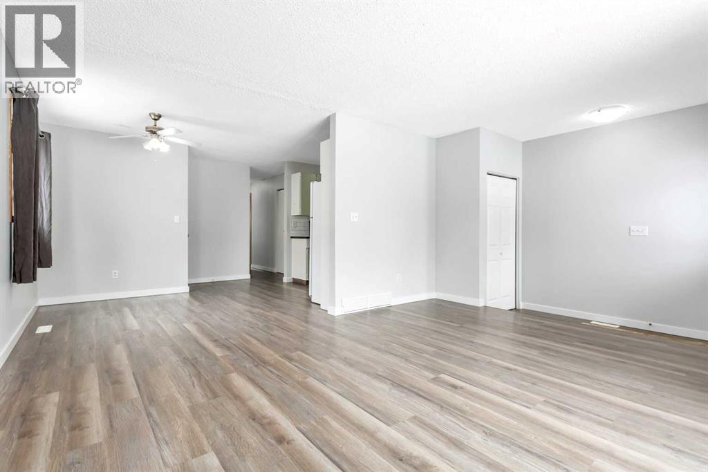 9 Cardinal Avenue, Red Deer, Alberta  T4P 2S9 - Photo 9 - A2290762