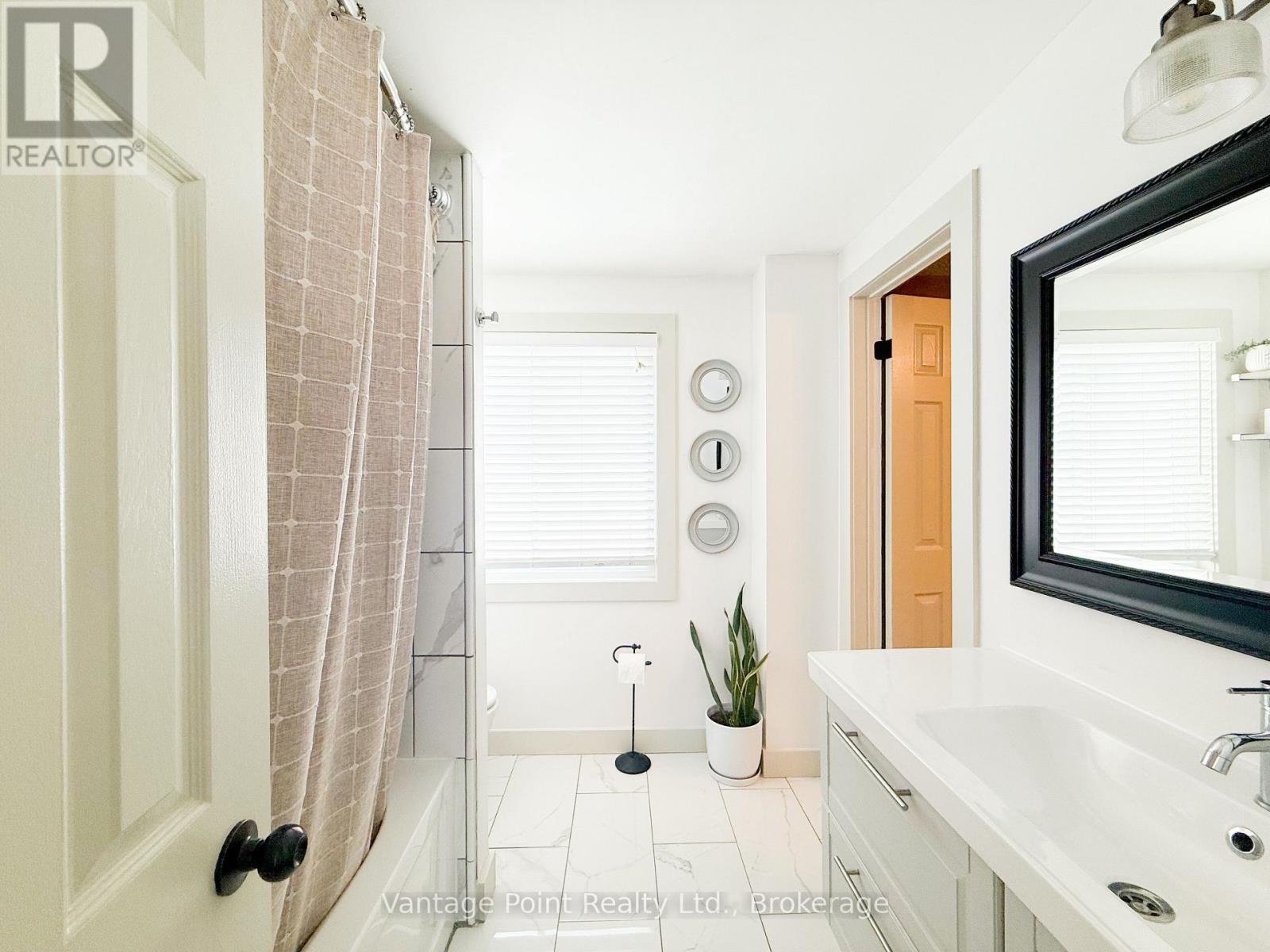 331 Morrison Road, Kitchener, Ontario  N2A 3A1 - Photo 24 - X12790000