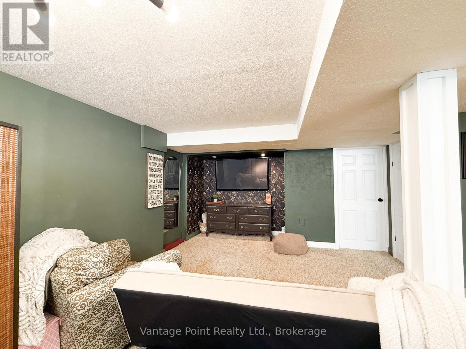 331 Morrison Road, Kitchener, Ontario  N2A 3A1 - Photo 38 - X12790000