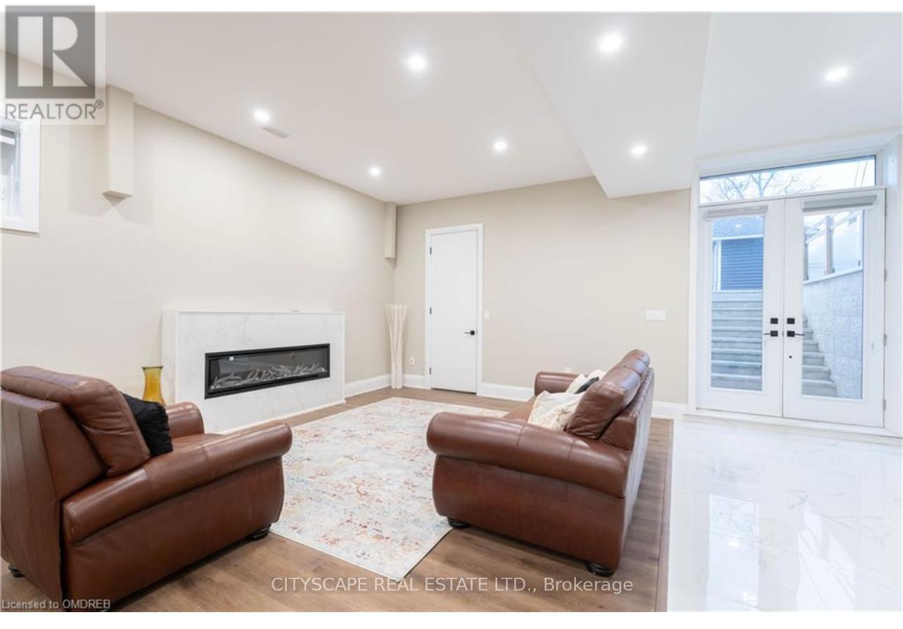 6 Campview Road, Hamilton, Ontario  L8E 5E2 - Photo 37 - X12828262