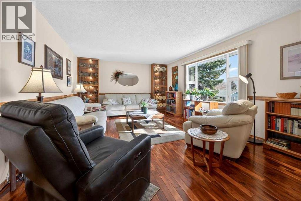 382 Ellis Crescent Se, High River, Alberta  T1V 1J1 - Photo 11 - A2291190