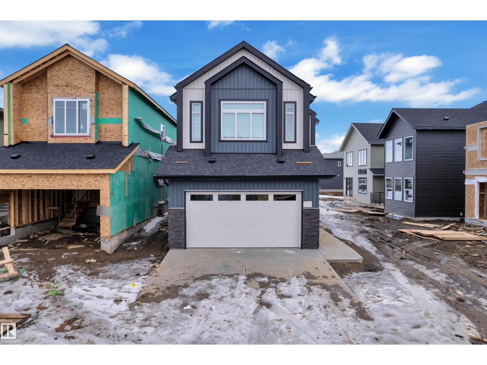 8458 Mayday Link SW SW, edmonton, Alberta