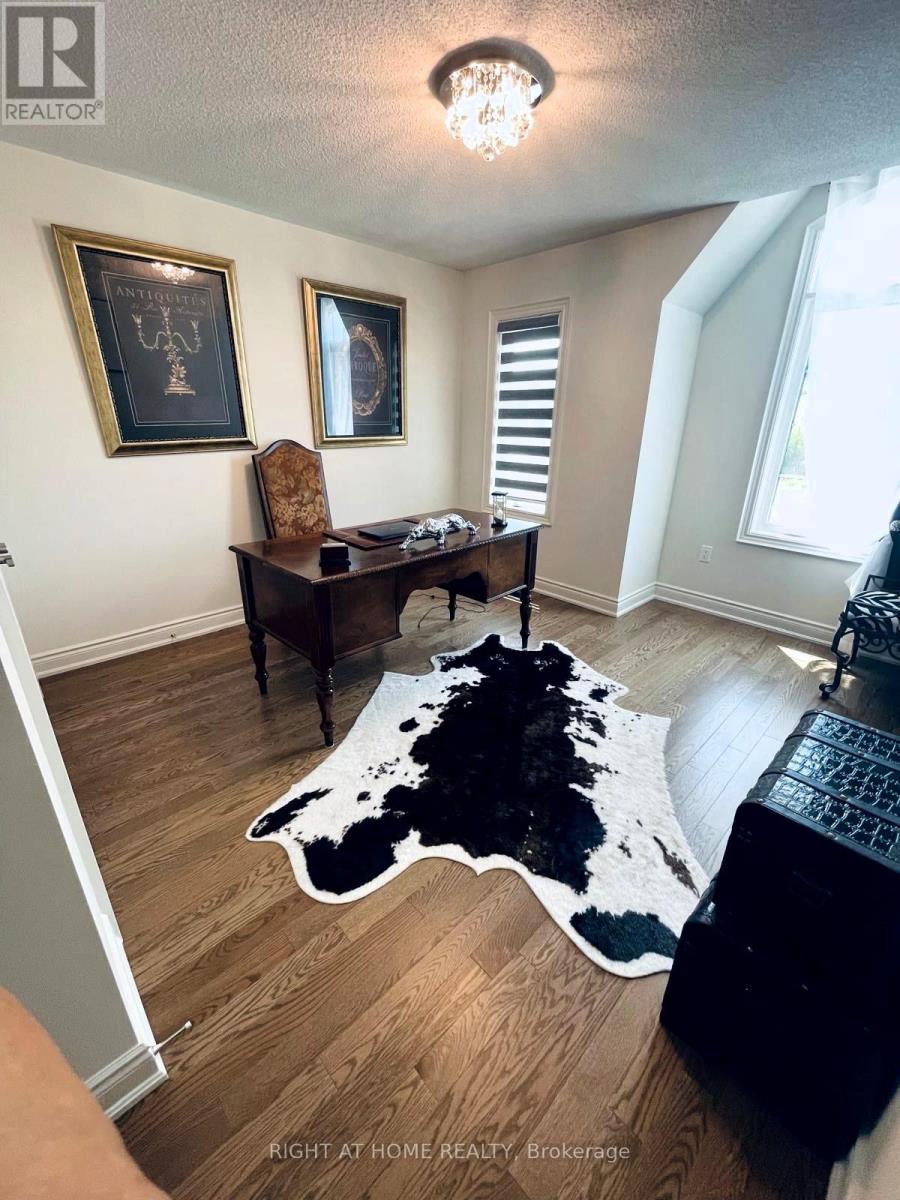 671 Langford Boulevard, Bradford West Gwillimbury, Ontario  L3Z 4P4 - Photo 17 - N12859520