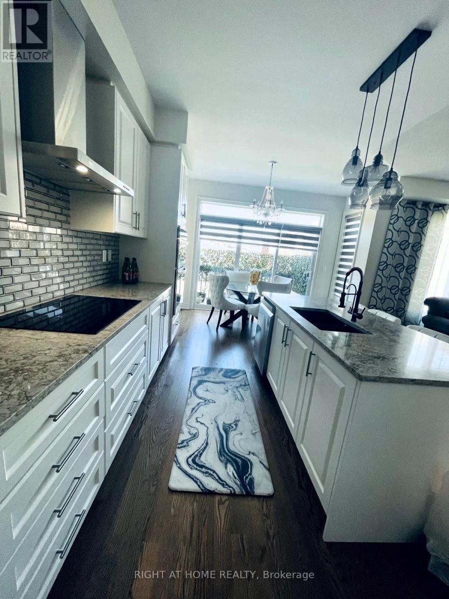 671 Langford Boulevard, Bradford West Gwillimbury, Ontario  L3Z 4P4 - Photo 18 - N12859520