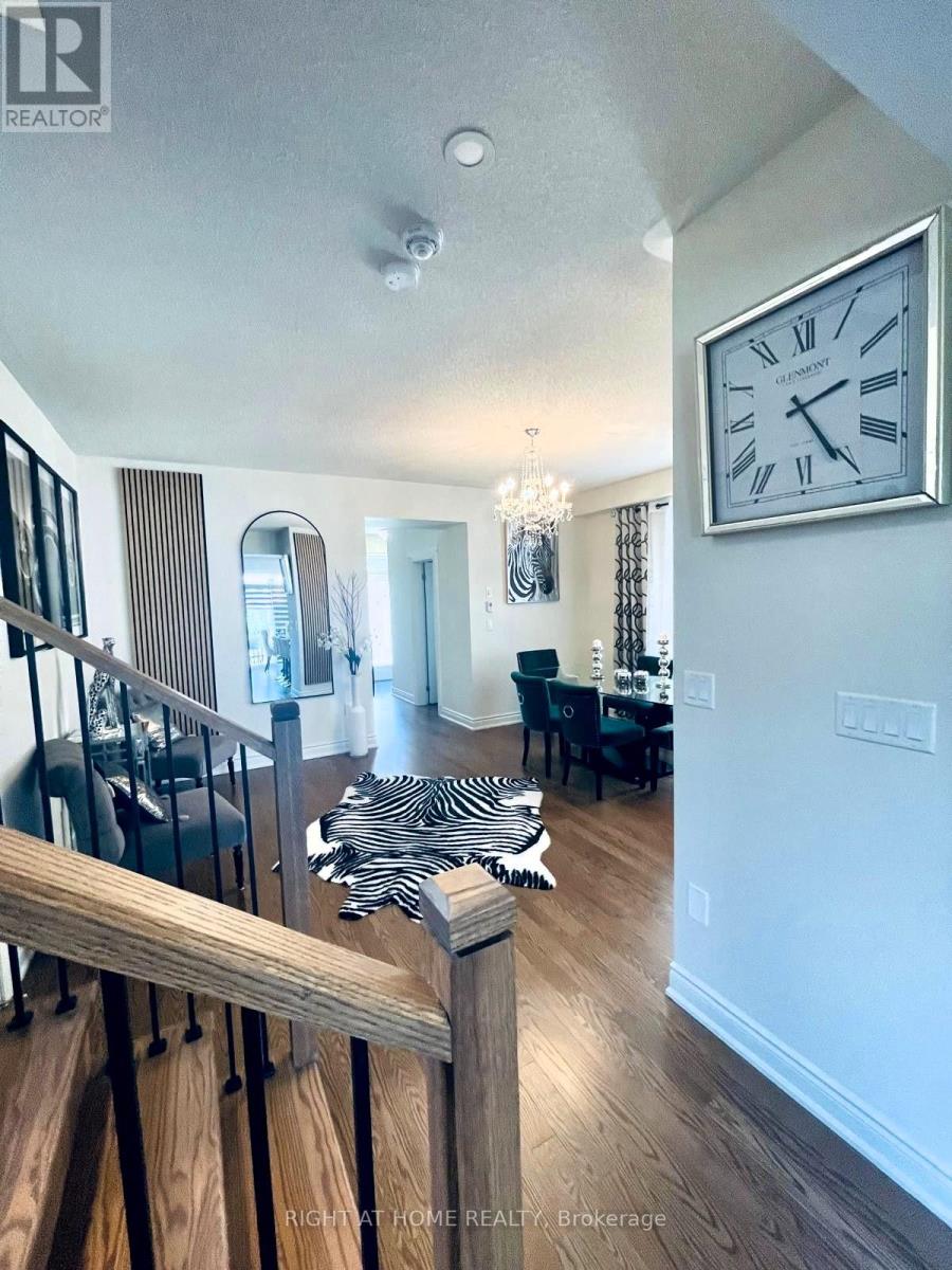 671 Langford Boulevard, Bradford West Gwillimbury, Ontario  L3Z 4P4 - Photo 19 - N12859520