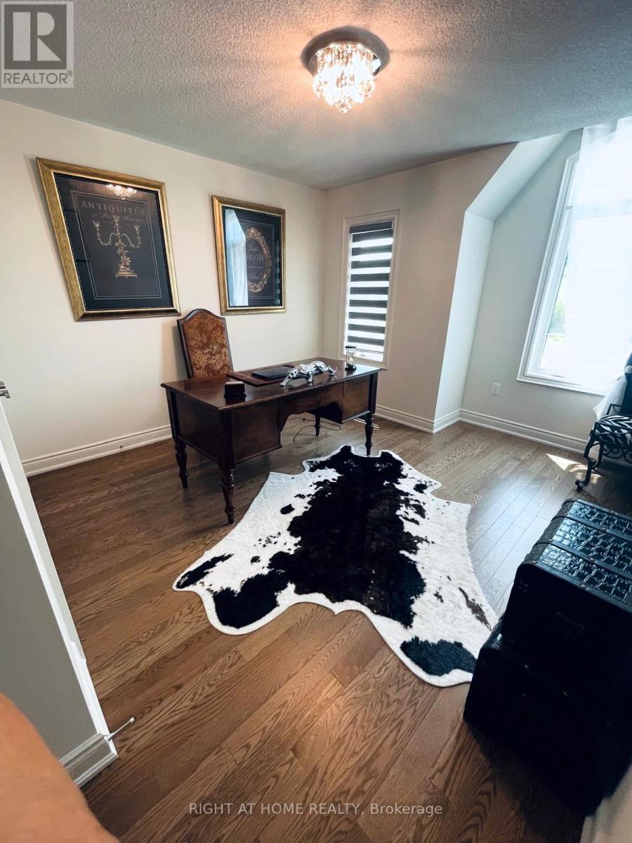 671 Langford Boulevard, Bradford West Gwillimbury, Ontario  L3Z 4P4 - Photo 39 - N12859520