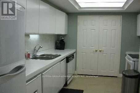 2804 - 2045 Lake Shore Boulevard W, Toronto, Ontario  M8V 2Z6 - Photo 4 - W12859524