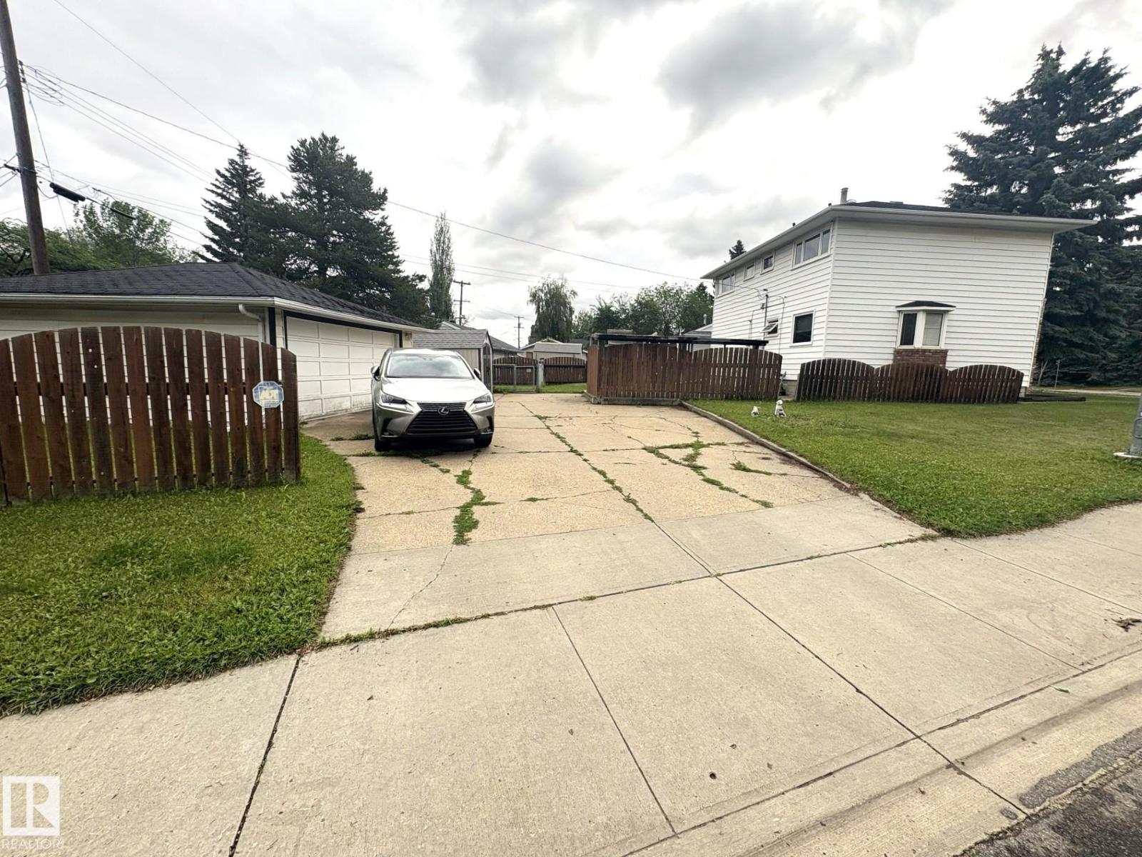 7524 95 Av Nw, Edmonton, Alberta T6C 1X5 - Photo 21 - E4469680