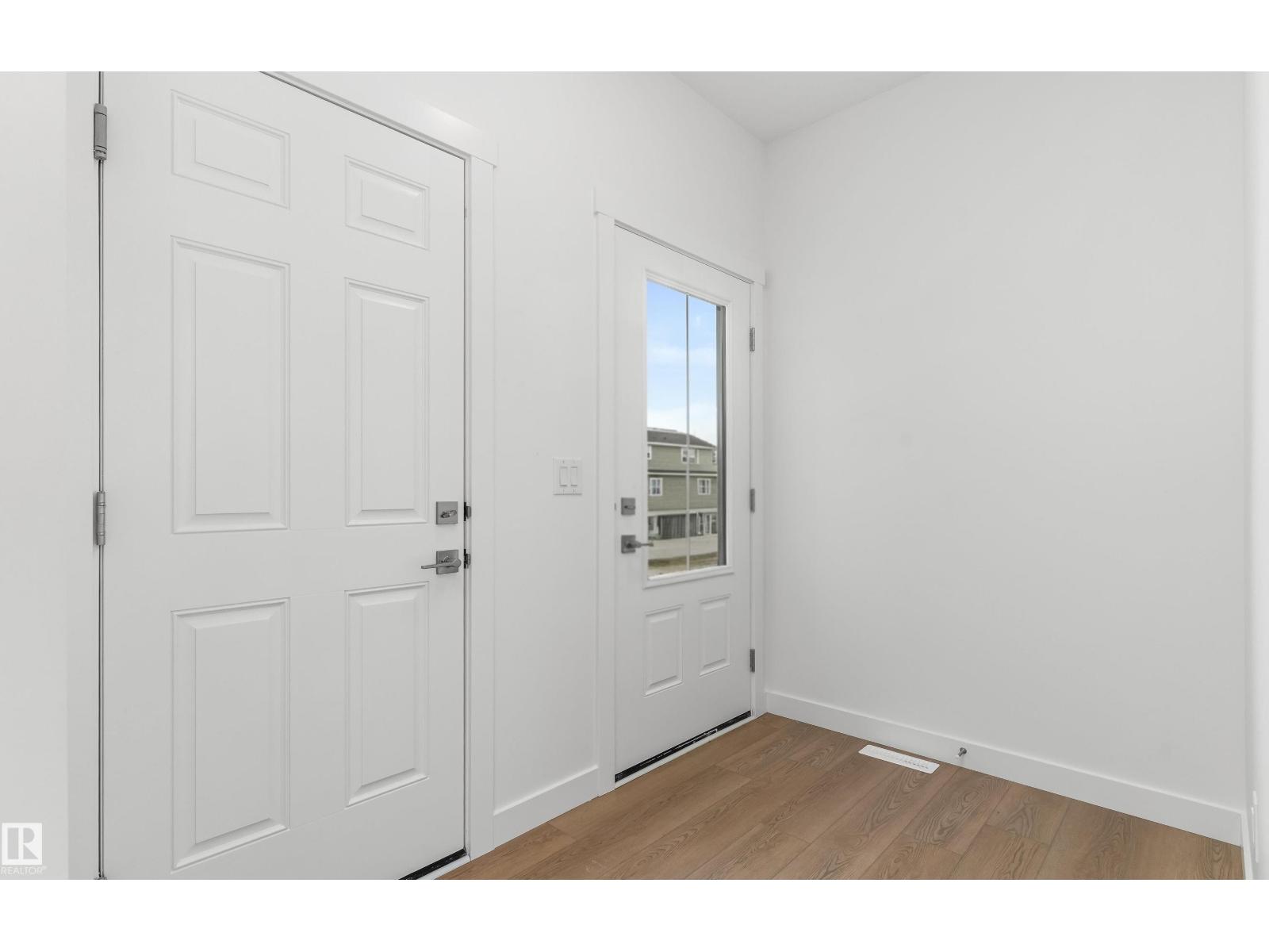 1194 South Creek Wd, Stony Plain, Alberta  T7Z 0P5 - Photo 3 - E4476541