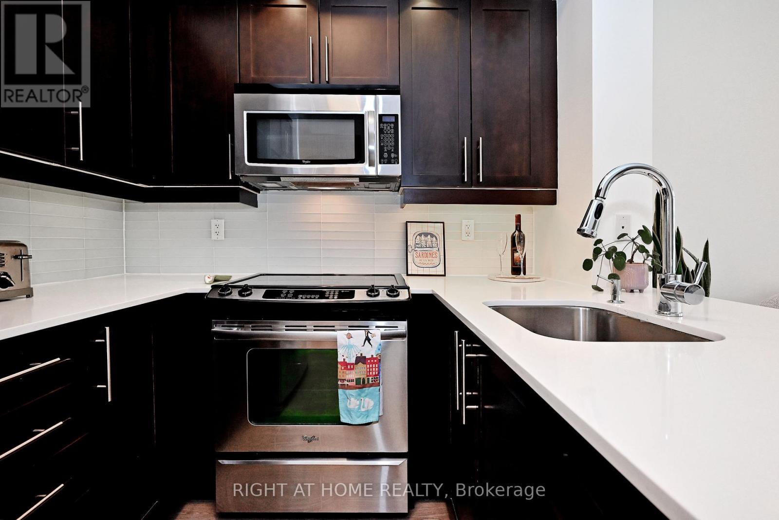 2306 - 65 East Liberty Street, Toronto, Ontario  M6K 3R2 - Photo 19 - C12859350