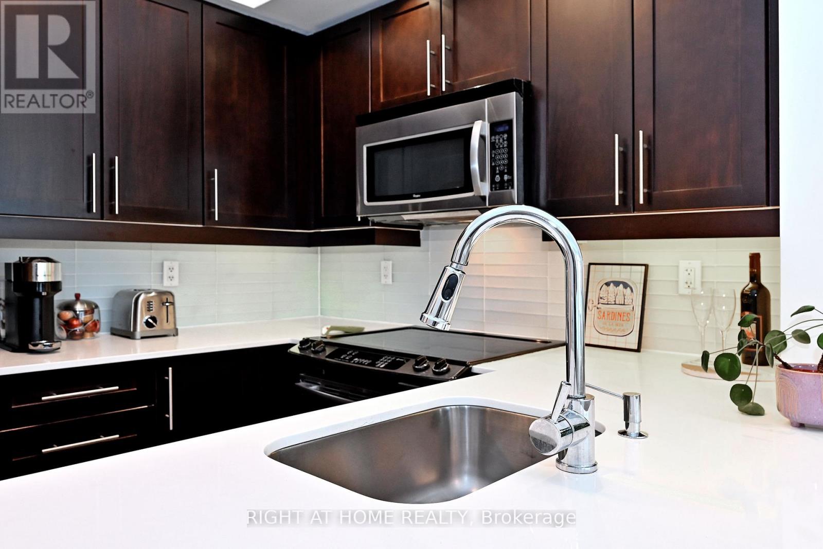 2306 - 65 East Liberty Street, Toronto, Ontario  M6K 3R2 - Photo 20 - C12859350