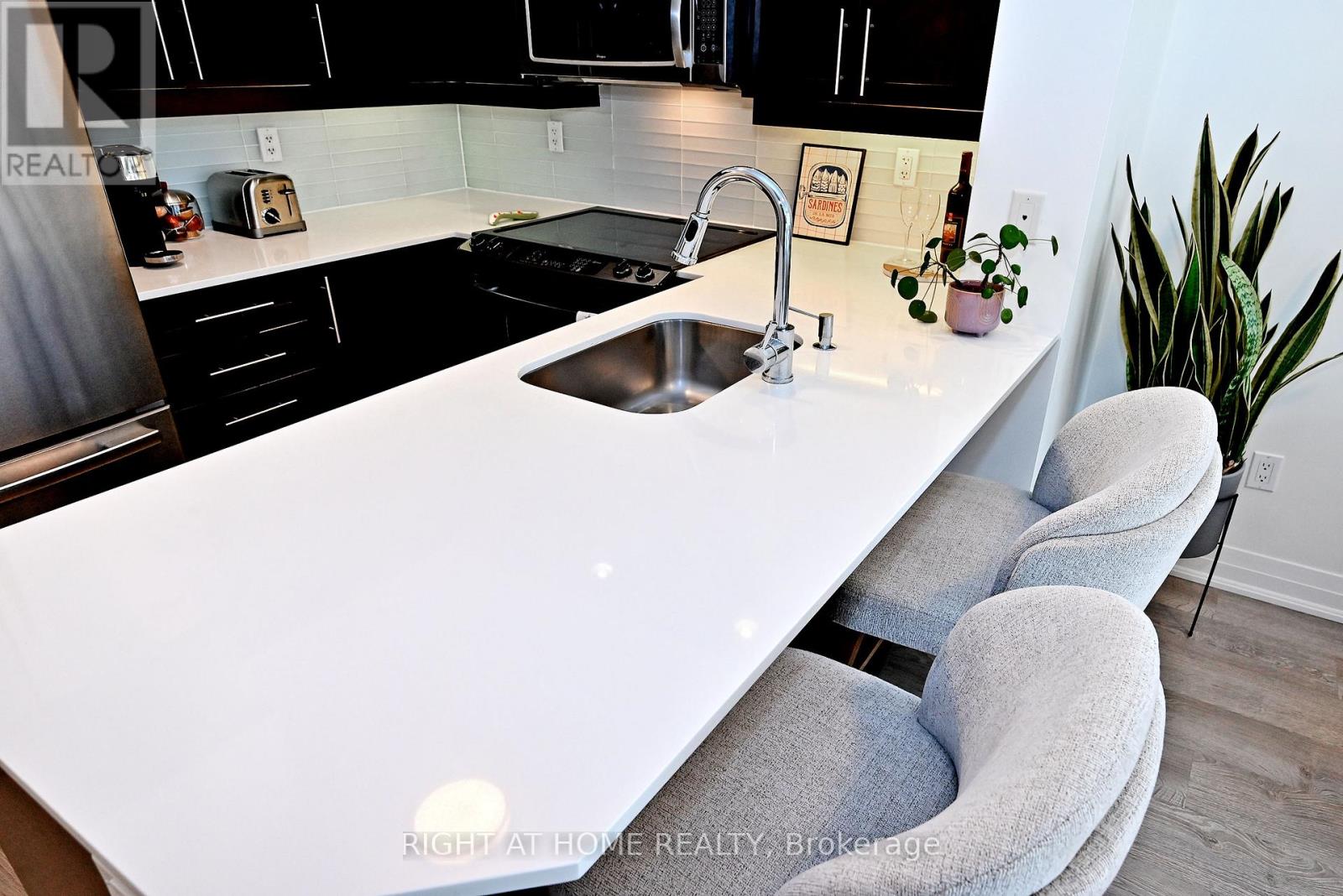 2306 - 65 East Liberty Street, Toronto, Ontario  M6K 3R2 - Photo 21 - C12859350