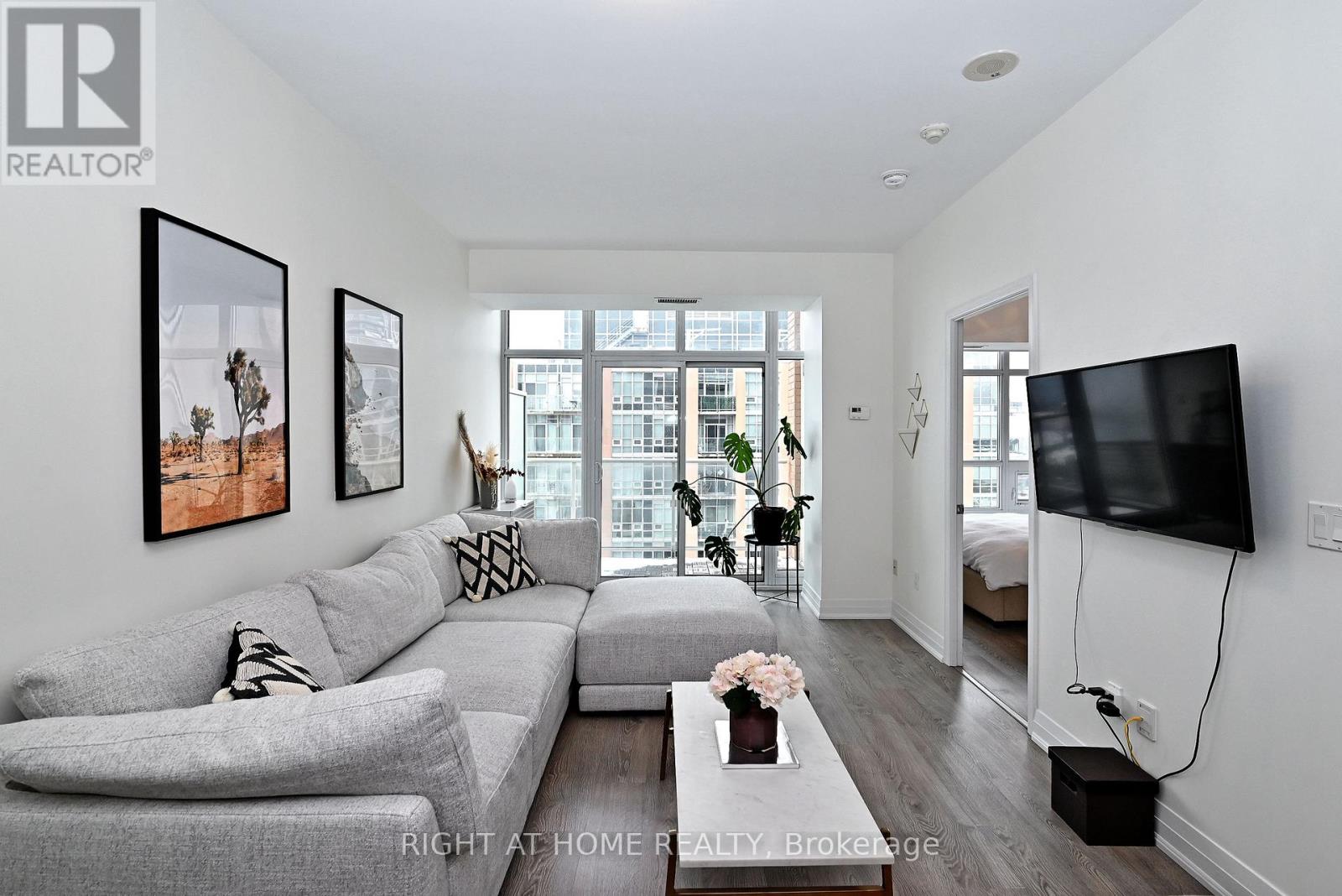 2306 - 65 East Liberty Street, Toronto, Ontario  M6K 3R2 - Photo 8 - C12859350