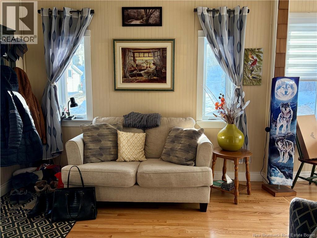 403 Wallace, Dalhousie, New Brunswick  E8C 2W2 - Photo 6 - NB133317