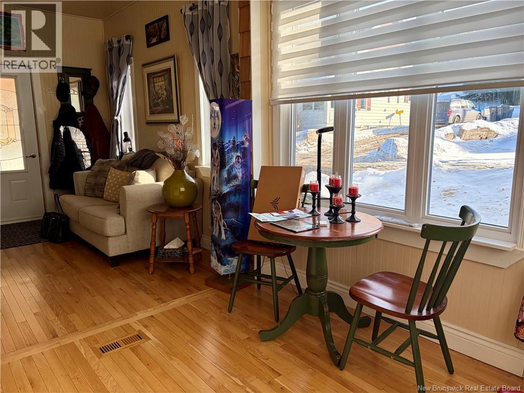 403 Wallace, Dalhousie, New Brunswick  E8C 2W2 - Photo 9 - NB133317
