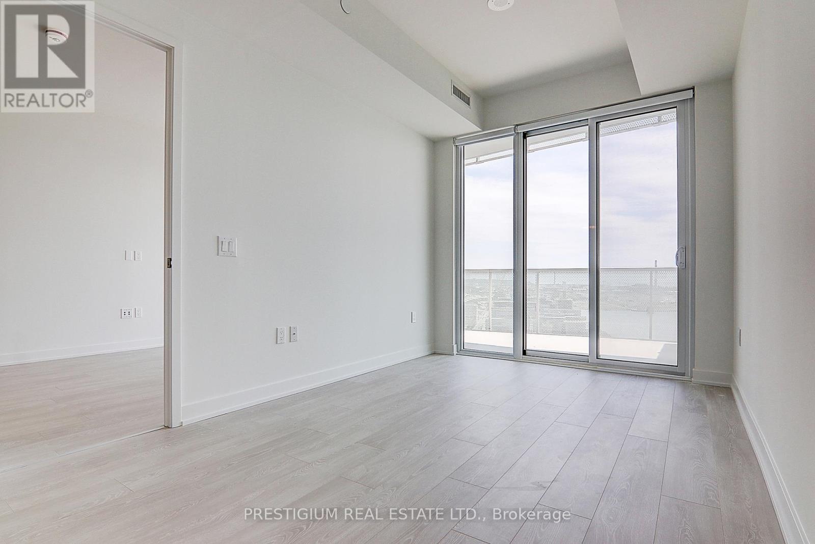 2801 - 15 Queens Quay E, Toronto, Ontario  M5E 0C5 - Photo 18 - C12859566