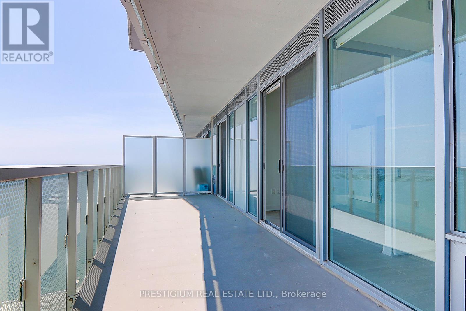 2801 - 15 Queens Quay E, Toronto, Ontario  M5E 0C5 - Photo 27 - C12859566