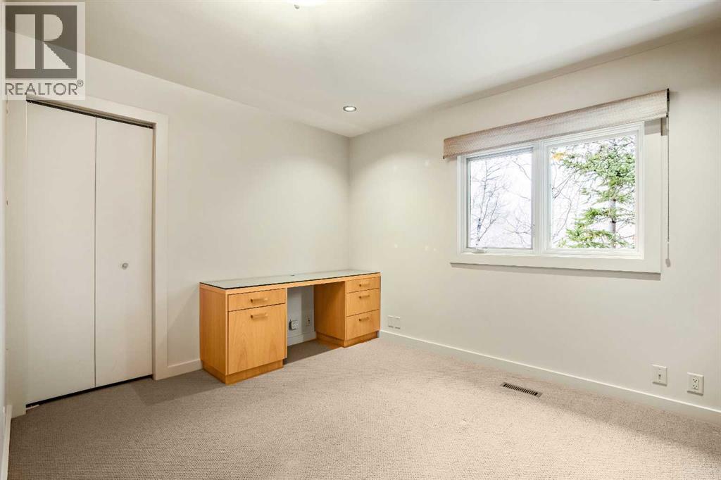 16 Stratton Place Sw, Calgary, Alberta  T3H 1T6 - Photo 44 - A2291243