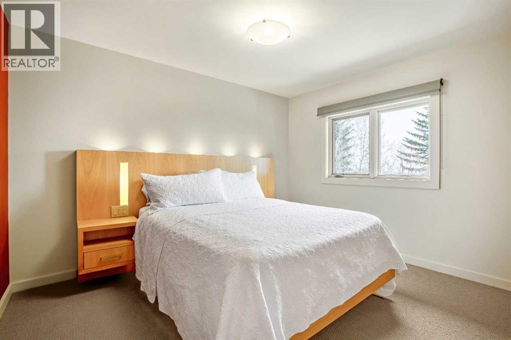 16 Stratton Place Sw, Calgary, Alberta  T3H 1T6 - Photo 39 - A2291243