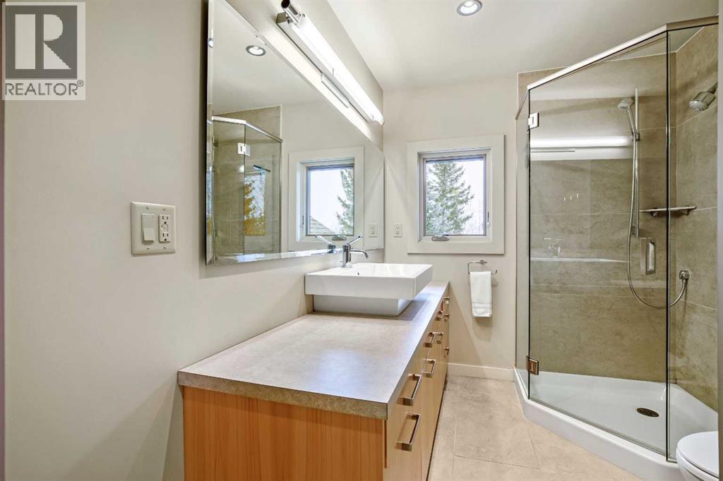 16 Stratton Place Sw, Calgary, Alberta  T3H 1T6 - Photo 42 - A2291243